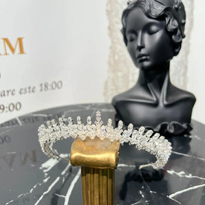 Diadema Valoria, zirconii cubice, placată aur alb, elemente Swarovski GLAMADEA